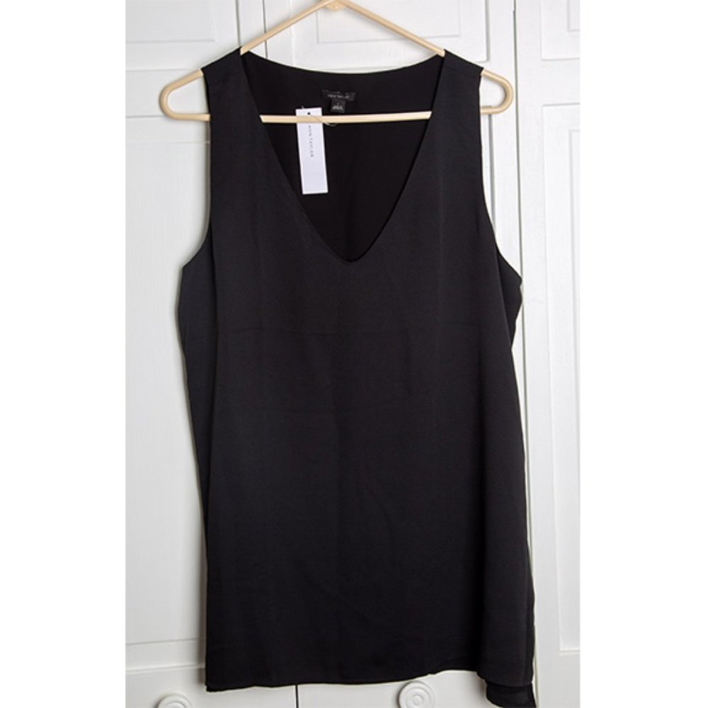 Anne Taylor – Black sleeveless blouse size L